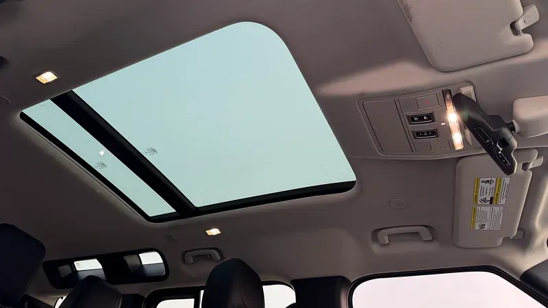 لاند روفر ديفندر 2022